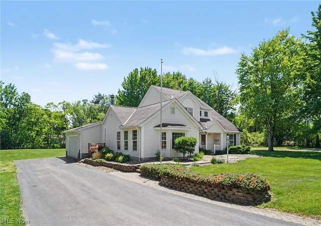 Photo 2 of Single family home for sale at 62 Rockaway Dr, Roaming Shores, OH 44085 | MLS# 5214532 | Listing updated on 2026-09-07