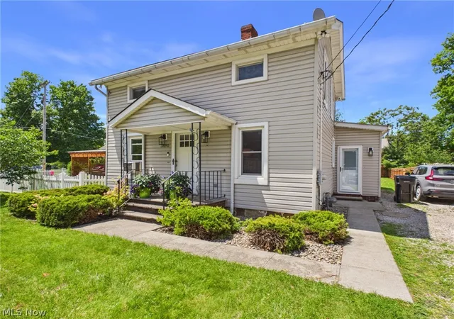 Photo 1 of Single family home for sale at 3490 County Line Rd, Madison, OH 44057 | MLS# 5214584 | Listing updated on 2026-10-04