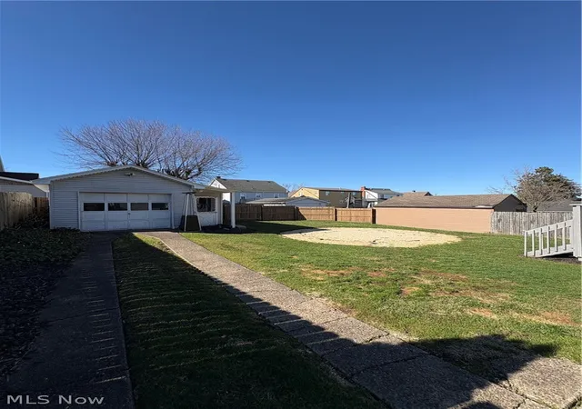 Photo 4 of Single family home for sale at 3721 Collins Way, Weirton, WV 26062 | MLS# 5214260 | Listing updated on 2026-09-07