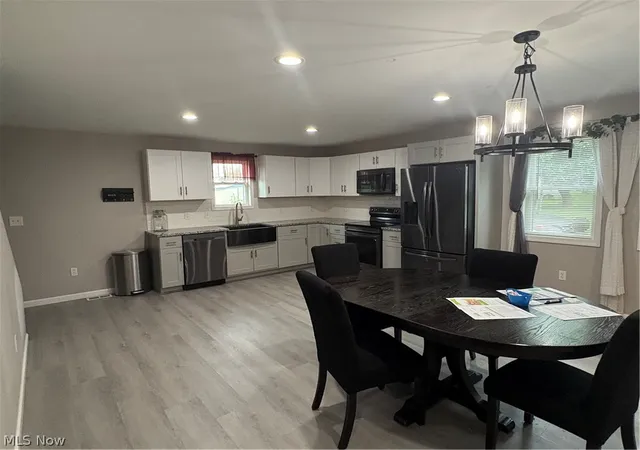 Photo 3 of Sale Pending at 1435 Luby Ln, Zanesville, OH 43701 | MLS# 5214860 | Listing updated on 2026-10-03