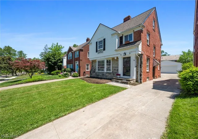 Photo 3 of Single family home for sale at 3659 Riedham Rd, Cleveland, OH 44120 | MLS# 5209398 | Listing updated on 2026-09-30