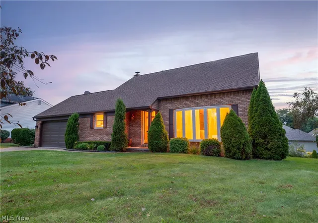 Photo 1 of Single family home for sale at 3411 Dunmore Ave Nw, Canton, OH 44708 | MLS# 5216347 | Listing updated on 2026-09-08