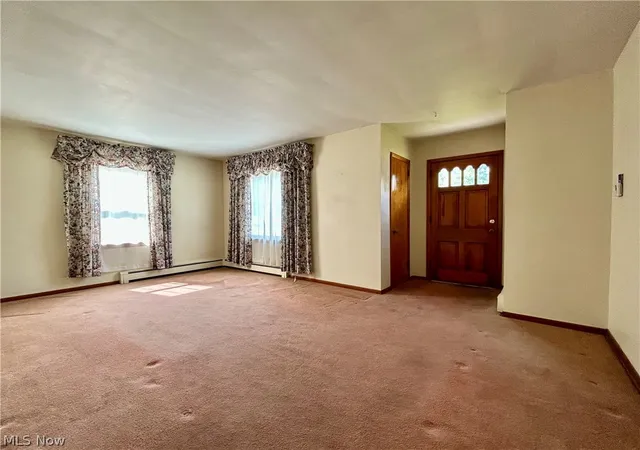 Photo 3 of Sale Pending at 3241 Estates Cir, Youngstown, OH 44511 | MLS# 5216575 | Listing updated on 2026-09-06
