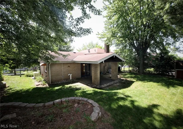 Photo 3 of Single family home for sale at 136 Marie Ave, Weirton, WV 26062 | MLS# 5216788 | Listing updated on 2026-09-09