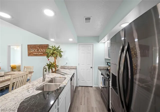 Photo 3 of Condo for sale at 937 Ridgeview Dr, Huron, OH 44839 | MLS# 5217699 | Listing updated on 2026-09-14