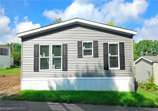 Photo 3 of Single family home for sale at 8323 Eagle Rd #46, Willoughby, OH 44094 | MLS# 5217976 | Listing updated on 2026-09-09