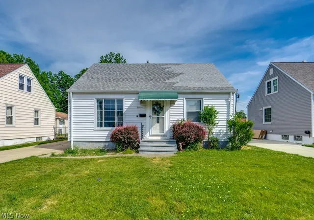 Photo 1 of Single family home for sale at 29800 Robert St, Wickliffe, OH 44092 | MLS# 5217613 | Listing updated on 2026-10-04