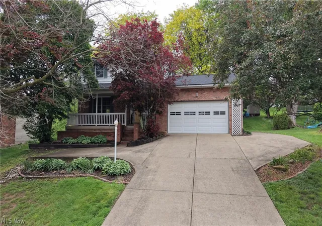 Photo 1 of Single family home for sale at 2755 Stanway Dr, Zanesville, OH 43701 | MLS# 5218461 | Listing updated on 2026-09-22