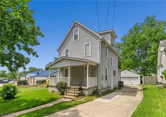 Photo 2 of Single family home for sale at 1053 Wyley Ave, Akron, OH 44306 | MLS# 5218210 | Listing updated on 2026-09-08