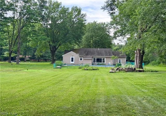 Photo 3 of Single family home for sale at 5026 Lockwood Blvd, Youngstown, OH 44511 | MLS# 5218384 | Listing updated on 2026-09-09