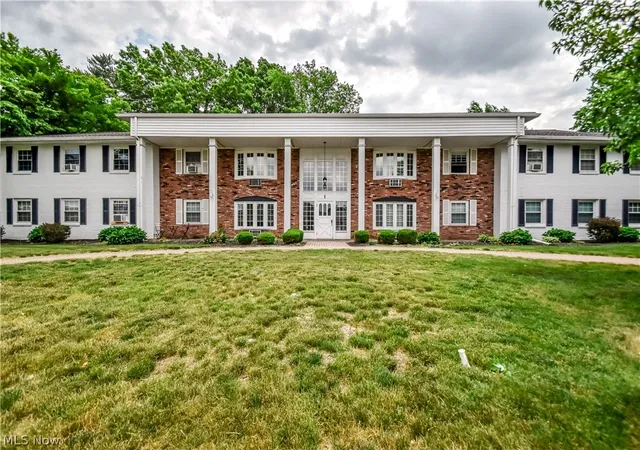 Photo 1 of Sale Pending at 1 Meadowlawn Dr #12, Mentor, OH 44060 | MLS# 5217413 | Listing updated on 2026-09-08
