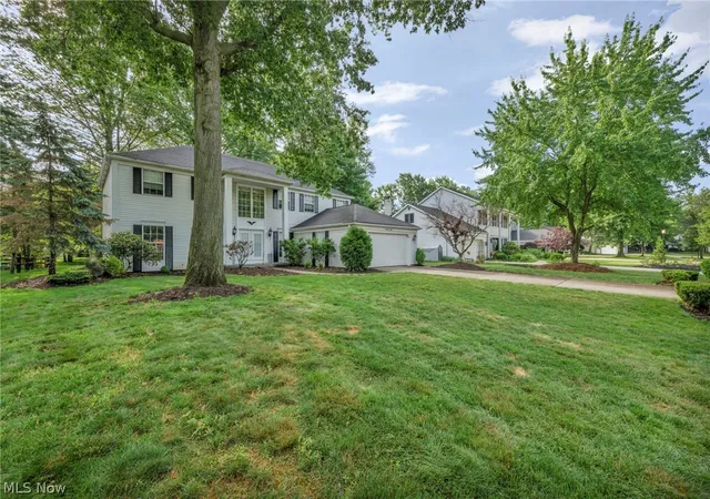 Photo 4 of Single family home for sale at 1785 Holdens Arbor Run, Westlake, OH 44145 | MLS# 5217518 | Listing updated on 2026-09-11