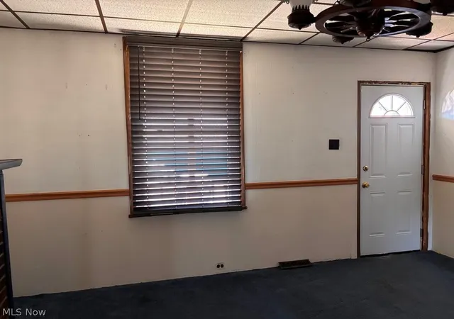 Photo 3 of Single family home for sale at 529 Railroad St, Chester, WV 26034 | MLS# 5218729 | Listing updated on 2026-09-04