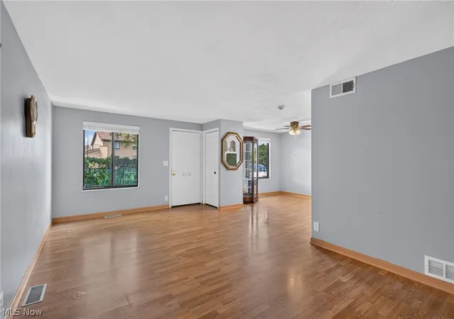 Photo 4 of Condo for sale at 533 Tollis Pkwy #1-02, Broadview Heights, OH 44147 | MLS# 5218741 | Listing updated on 2026-10-07