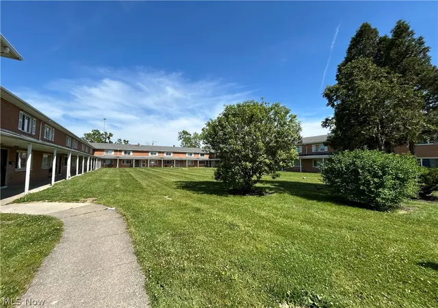 Photo 21 of Condo for sale at 4871 Banbury Ct #15, Cleveland, OH 44128 | MLS# 5219081 | Listing updated on 2026-09-04