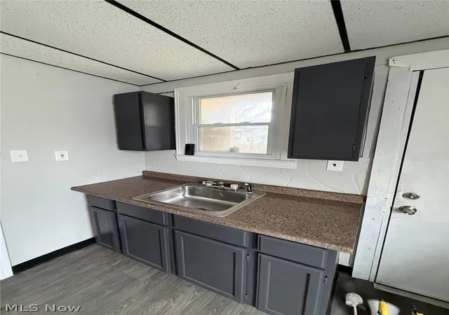Photo 4 of Single family home for sale at 1011 E 72nd Place, Cleveland, OH 44103 | MLS# 5219610 | Listing updated on 2026-09-15