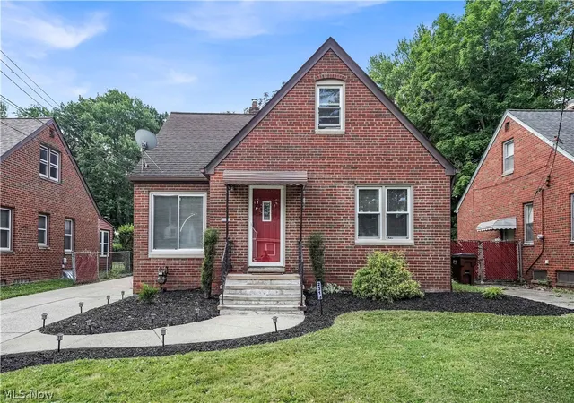 Photo 2 of Single family home for sale at 2313 Lorimer Rd, Cleveland, OH 44134 | MLS# 5220166 | Listing updated on 2026-10-05