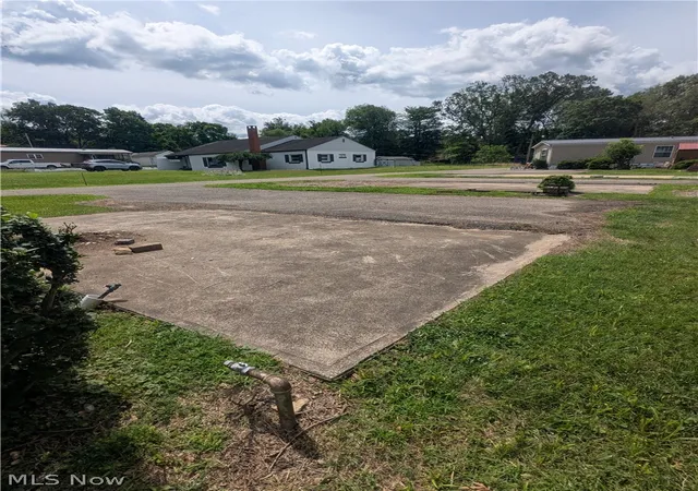 Photo 3 of Land for sale at 860 Grove Rd, Zanesville, OH 43701 | MLS# 5220203 | Listing updated on 2026-09-11