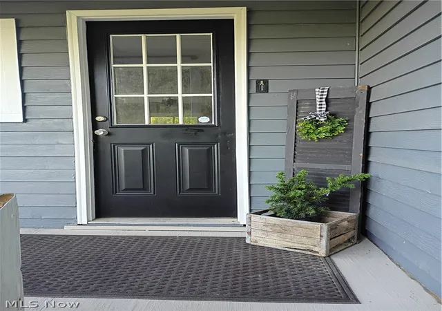 Photo 4 of Single family home for sale at 64301 Shady Ln Rd, Bellaire, OH 43906 | MLS# 5220225 | Listing updated on 2026-09-02