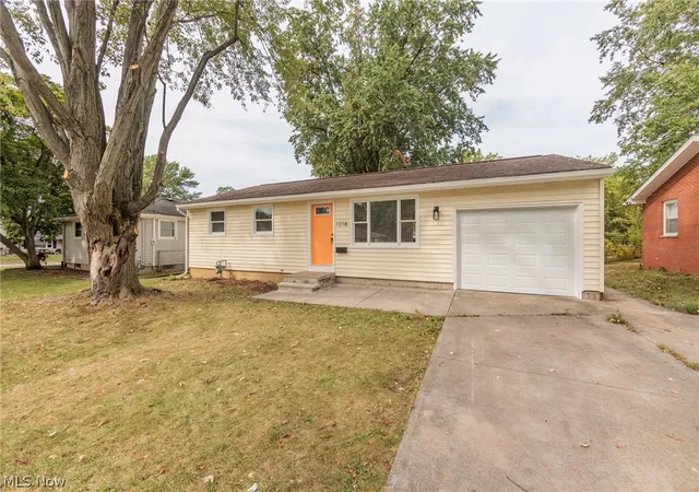 Photo 17 of Single family home for sale at 1218 W 44th Street, Lorain, OH 44053 | MLS# 5220667 | Listing updated on 2026-09-08