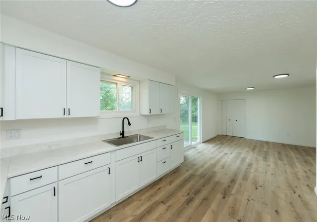 Photo 3 of Single family home for sale at 1730 W 20th Street, Lorain, OH 44052 | MLS# 5220834 | Listing updated on 2026-10-07
