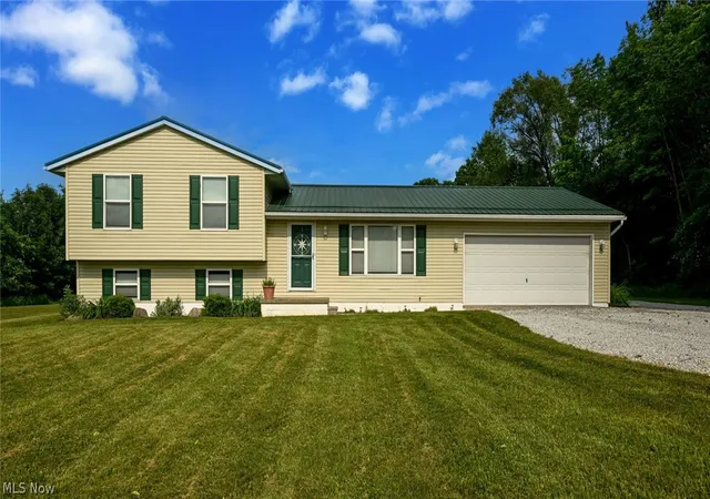 Photo 46 of Single family home for sale at 2609 Erhart Rd, Medina, OH 44256 | MLS# 5216737 | Listing updated on 2026-09-04