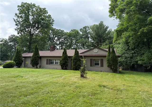 Photo 1 of Single family home for sale at 1505 Brandon Ave, Youngstown, OH 44514 | MLS# 5217596 | Listing updated on 2026-09-10