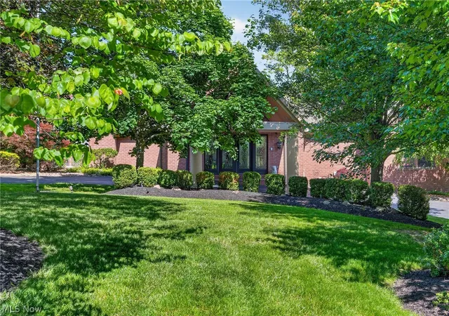 Photo 3 of Single family home for sale at 6145 Pebble Beach Ct, Canfield, OH 44406 | MLS# 5214830 | Listing updated on 2026-10-05