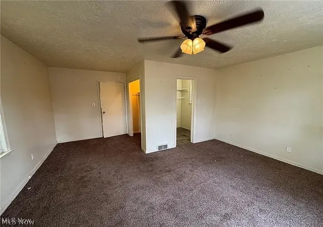 Photo 2 of Single family home for sale at 476 Keck St, Akron, OH 44305 | MLS# 5213647 | Listing updated on 2026-09-09