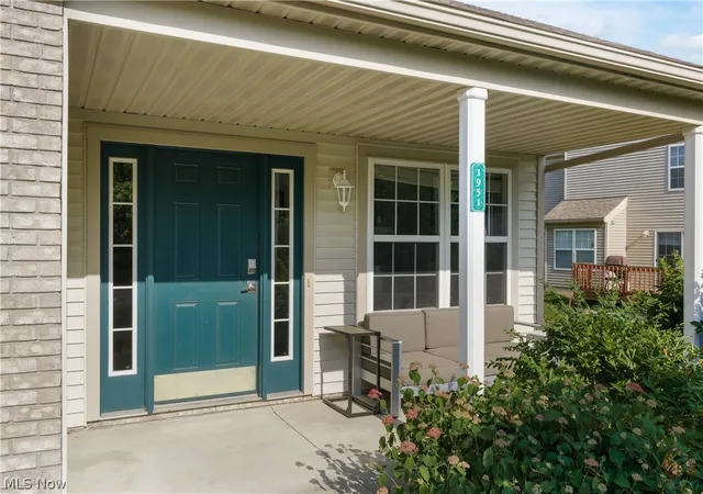 Photo 2 of Townhouse for sale at 1951 Heron Glen Ct, Macedonia, OH 44056 | MLS# 5221490 | Listing updated on 2026-09-03