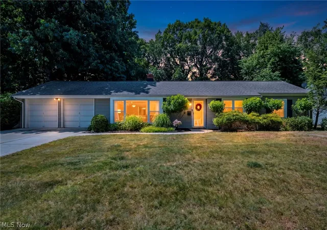 Single family home for sale at 23111 Lincolnshire Dr, Bay Village, OH 44140 | MLS# 5215743