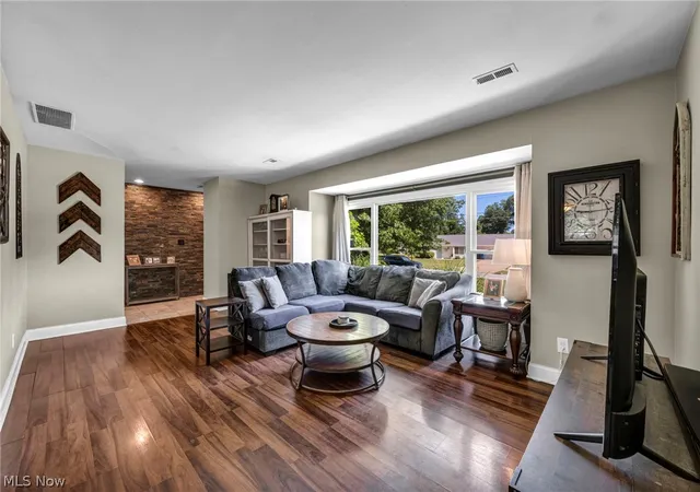 Photo 2 of Single family home for sale at 23111 Lincolnshire Dr, Bay Village, OH 44140 | MLS# 5215743 | Listing updated on 2026-09-15
