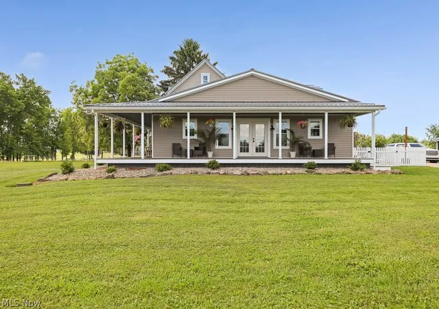 Photo 2 of Sale Pending at 11925 Lippincott Rd, East Rochester, OH 44625 | MLS# 5219902 | Listing updated on 2026-09-16