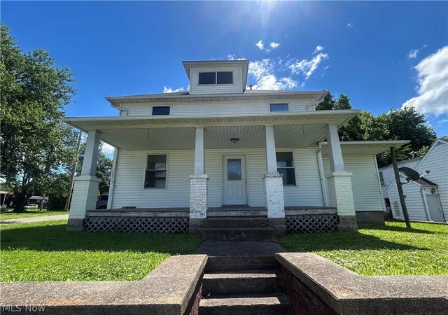 Single family home for sale at 110 Greene St, Newport, OH 45768 | MLS# 5191248