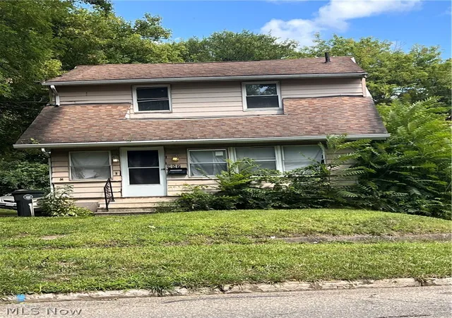 Photo 1 of Single family home for sale at 957 Bank St, Akron, OH 44305 | MLS# 5222309 | Listing updated on 2026-09-10