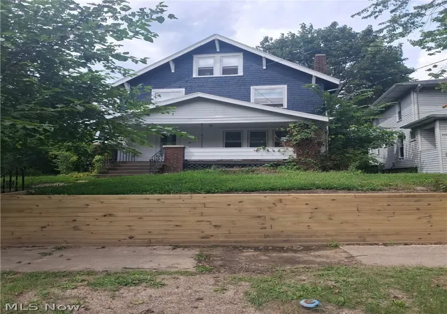 Single family home for sale at 829 Elmore Ave, Akron, OH 44302 | MLS# 5222733