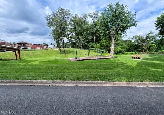 Photo 29 of Single family home for sale at 213 St Ann Way, Weirton, WV 26062 | MLS# 5222766 | Listing updated on 2026-09-04