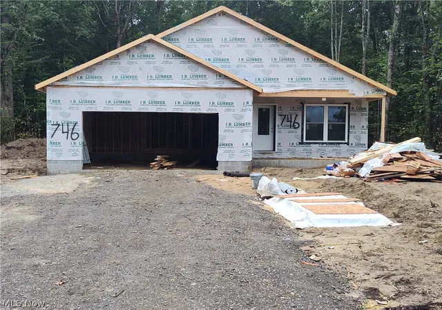 Photo 2 of Single family home for sale at 746 Rome Rock Crk Rd, Roaming Shores, OH 44084 | MLS# 5222837 | Listing updated on 2026-09-09