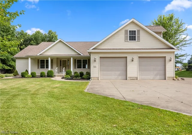 Photo 1 of Single family home for sale at 14617 Kneisel Rd, Vermilion, OH 44089 | MLS# 5221771 | Listing updated on 2026-08-31