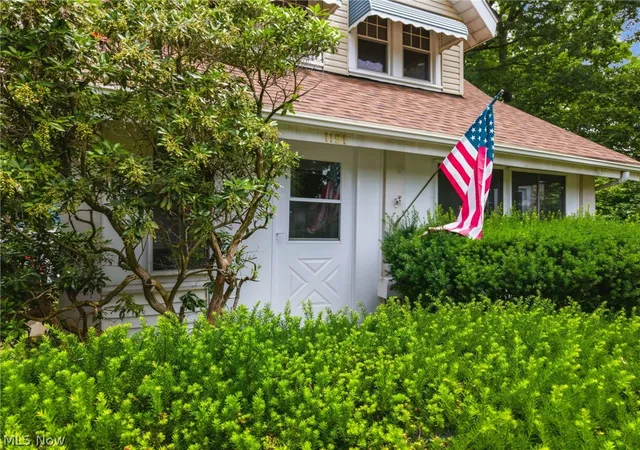 Photo 3 of Sale Pending at 1151 Juniper Ave, Akron, OH 44310 | MLS# 5222728 | Listing updated on 2026-09-30