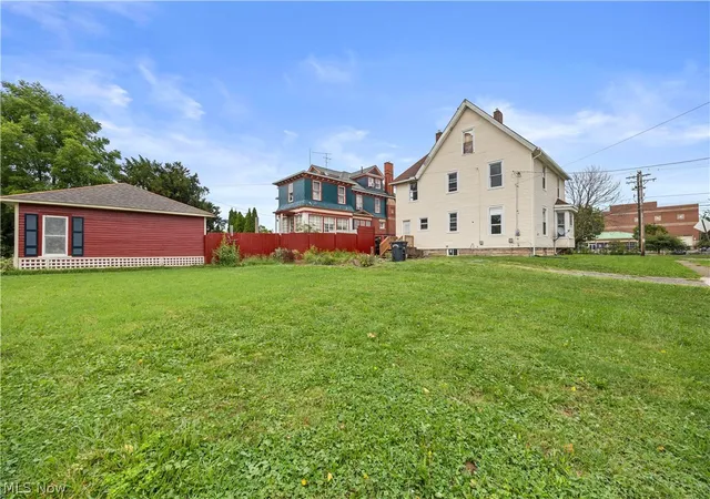 Photo 26 of Single family home for sale at 611 West Ave, Elyria, OH 44035 | MLS# 5223299 | Listing updated on 2026-09-05