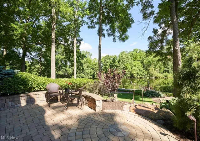 Photo 3 of Sale Pending at 2793 Greenspire Cir, Fairlawn, OH 44333 | MLS# 5222548 | Listing updated on 2026-09-08