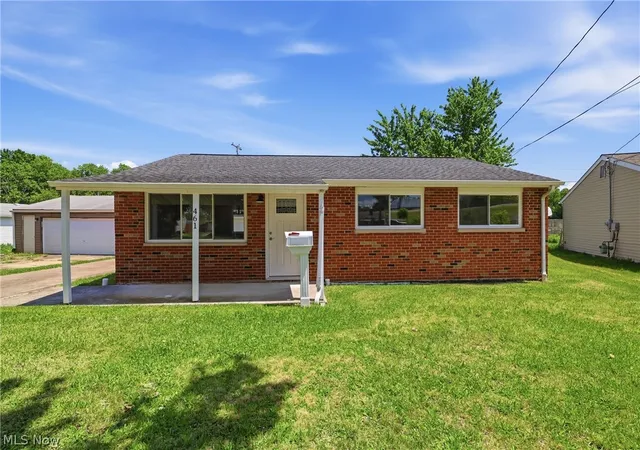 Photo 1 of Sale Pending at 461 Augdon Dr, Elyria, OH 44035 | MLS# 5222268 | Listing updated on 2026-09-14