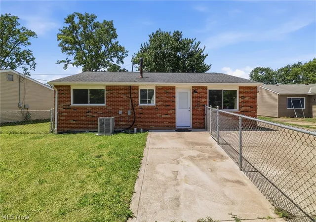 Photo 26 of Sale Pending at 461 Augdon Dr, Elyria, OH 44035 | MLS# 5222268 | Listing updated on 2026-09-14