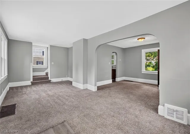 Photo 3 of Single family home for sale at 471 Beechwood Dr, Akron, OH 44320 | MLS# 5223191 | Listing updated on 2026-09-11