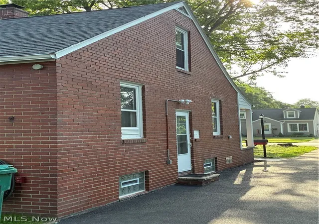 Photo 4 of Single family home for sale at 7382 Presley Ave, Mentor, OH 44060 | MLS# 5223983 | Listing updated on 2026-09-16