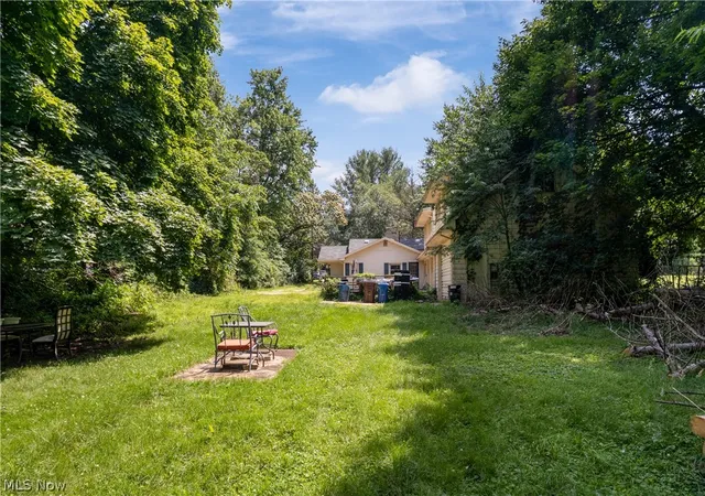 Photo 2 of Single family home for sale at 1219 Midland Ave, New Franklin, OH 44203 | MLS# 5223913 | Listing updated on 2026-08-31