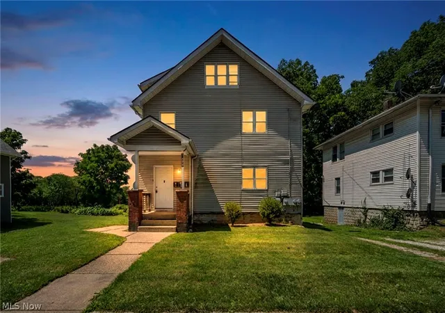 Multi family home for sale at 1288 Pondview Ave, Akron, OH 44305 | MLS# 5222371
