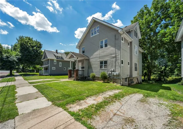 Photo 1 of House for sale at 1288 Pondview Ave, Akron, OH 44305 | MLS# 5222371 | Listing updated on 2026-09-03