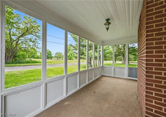 Photo 2 of Single family home for sale at 1808 W Comet Rd, New Franklin, OH 44614 | MLS# 5220180 | Listing updated on 2026-09-09